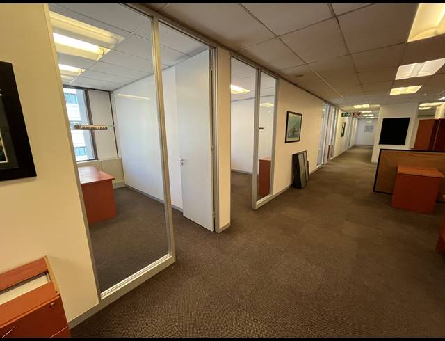 676M² OFFICE TO LET IN CAPE TOWN CITY CENTRE